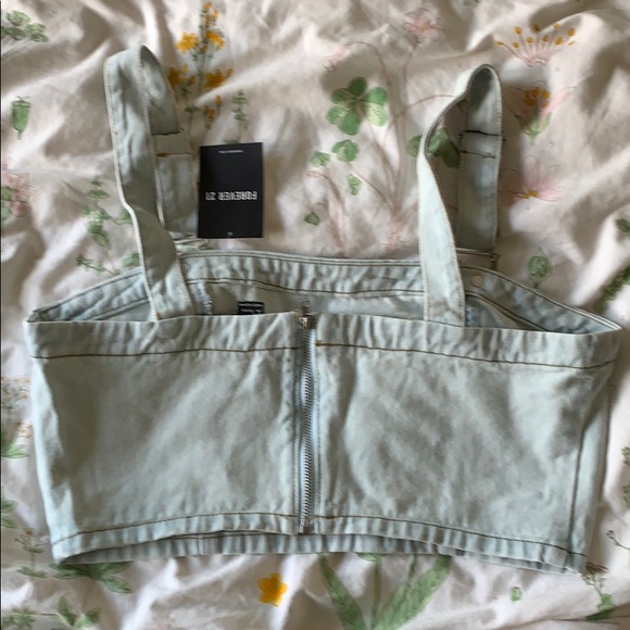 Forever 21 Light Denim Crop Top - Picture 3 of 4